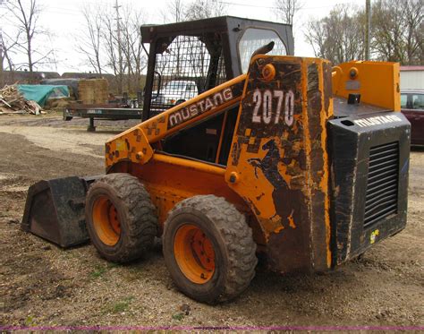 1999 mustang 2070 skid steer|mustang 2070 for sale.